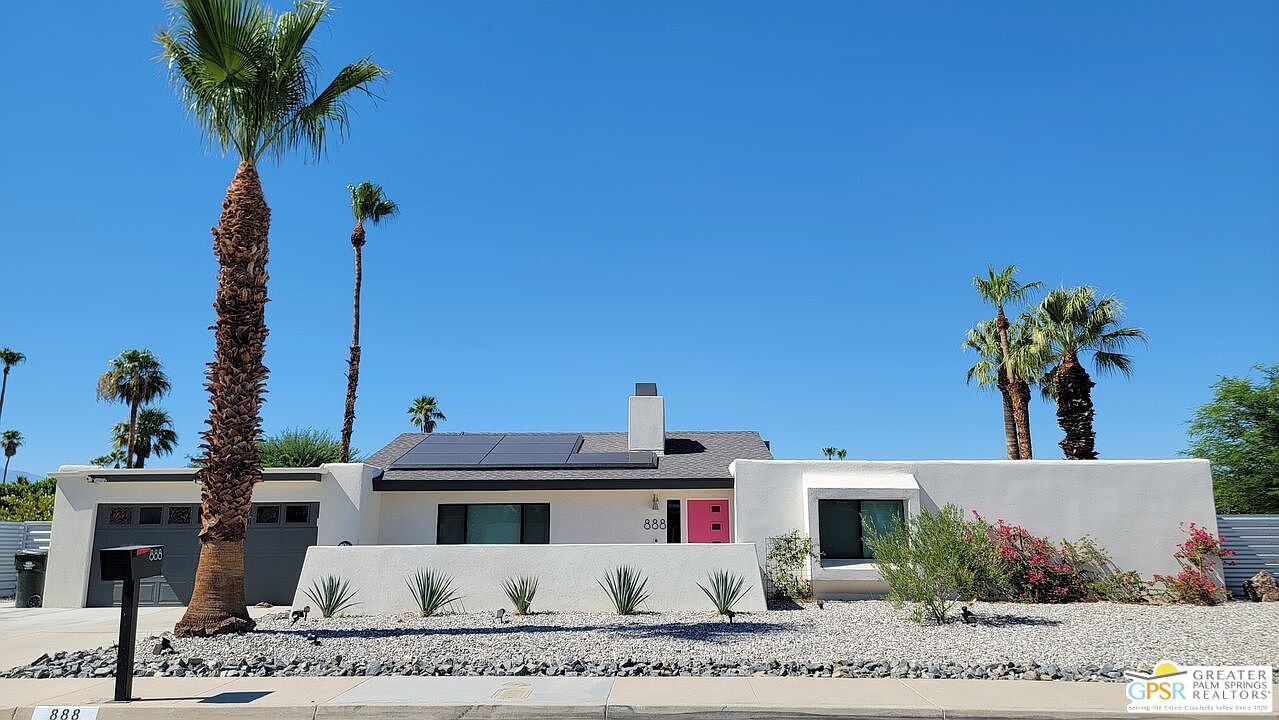 888 E El Conquistador Palm Springs, CA 92262 - Thumbnail 2