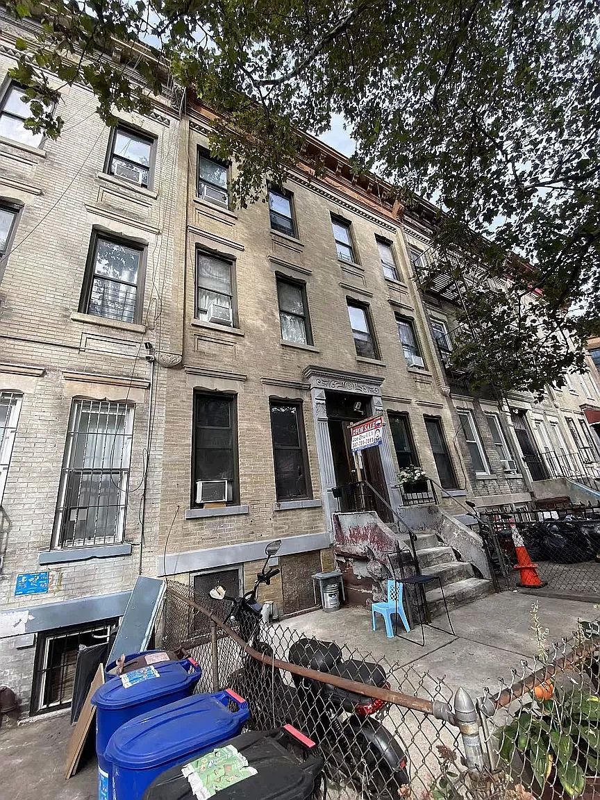 463 52nd St Brooklyn, NY 11220 - Thumbnail 2