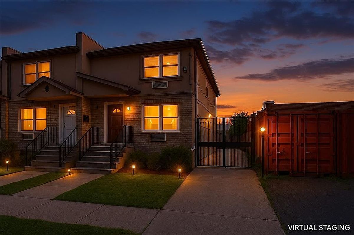 2409 Brookhaven Ave Far Rockaway, NY 11691 - Thumbnail 2