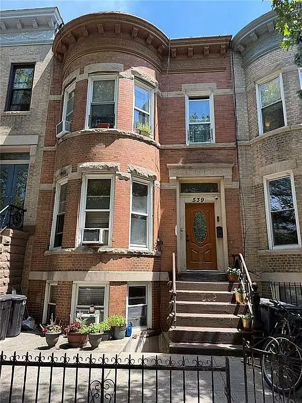 539 72nd St Brooklyn, NY 11209 | Multi Family