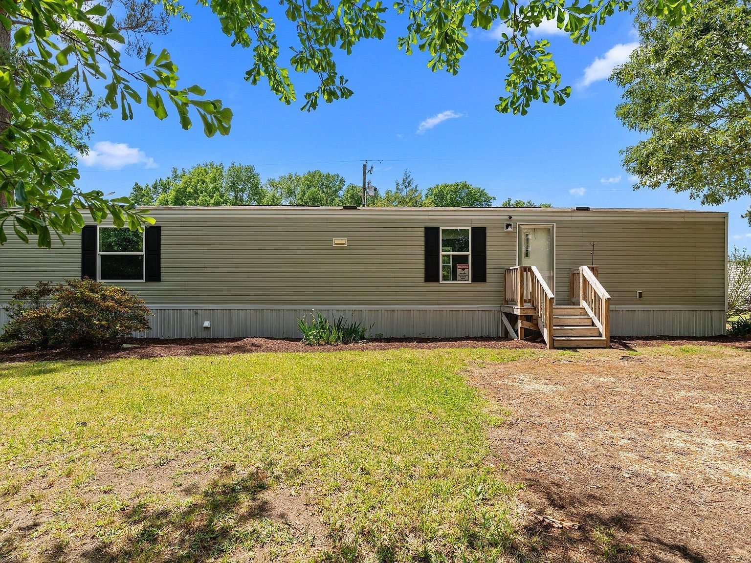 596 Lane Rd Dunn, NC 28334 - Thumbnail 2