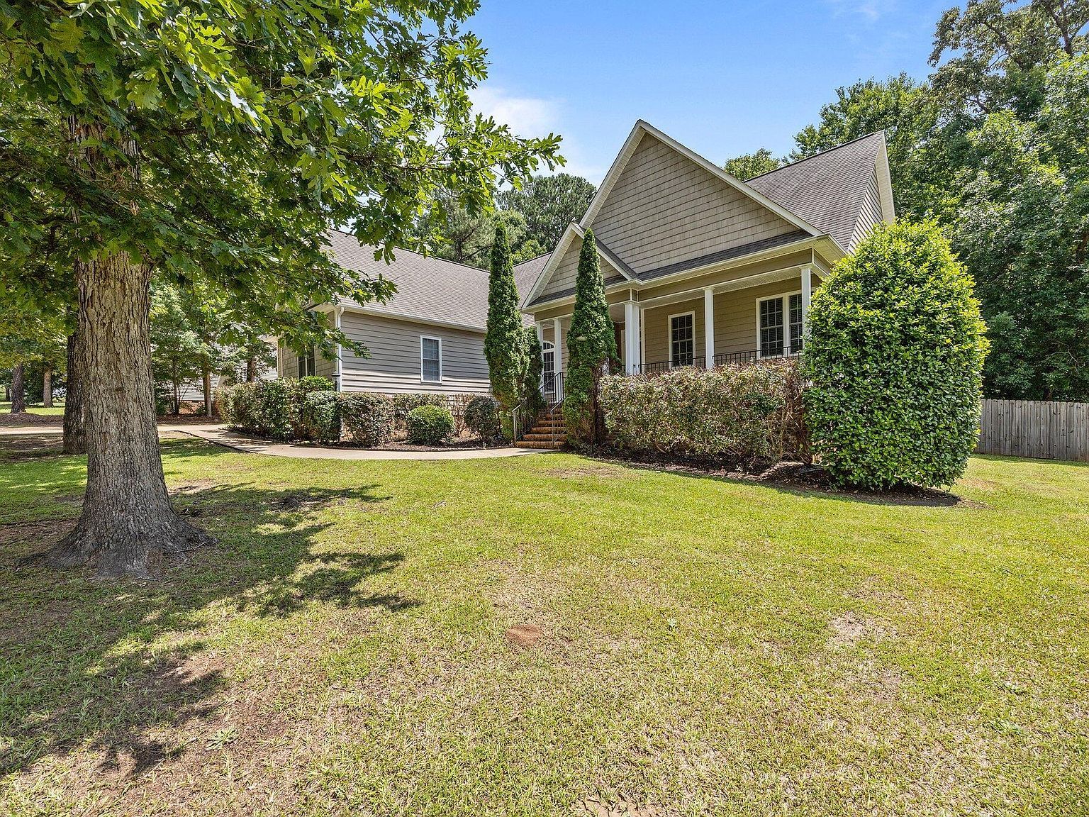 44 Supreme Dr Lillington, NC 27546 - Thumbnail 2