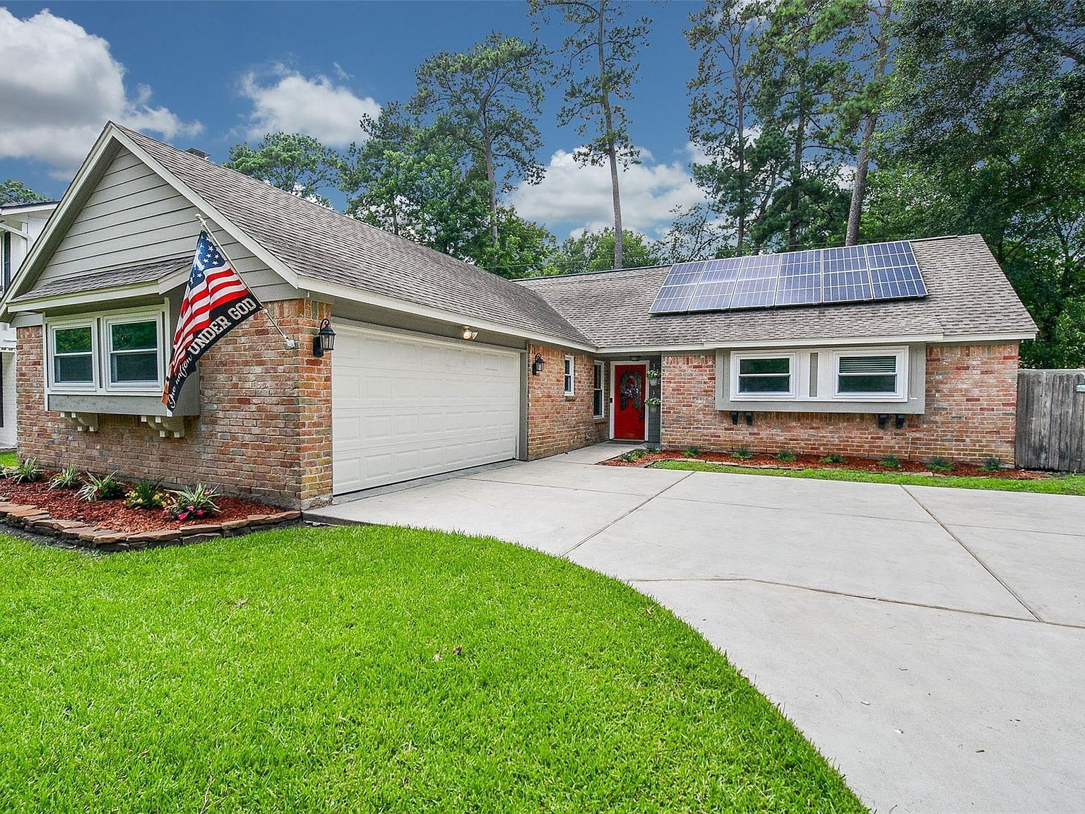 15111 Forest Lodge Dr Houston, TX 77070 - Thumbnail 2