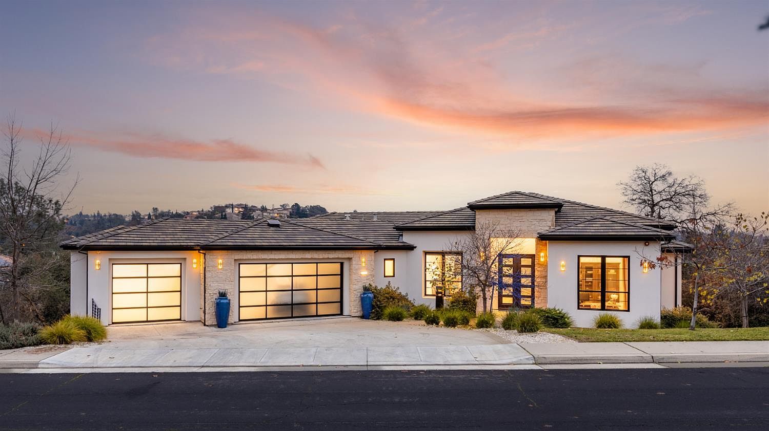 635 Lakeridge Dr Auburn, CA 95603 - Thumbnail 2