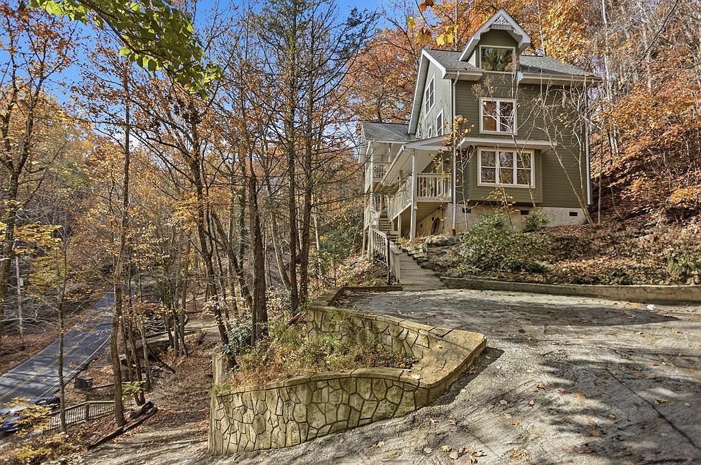 1110 Ski Mountain Rd Gatlinburg, TN 37738 - Thumbnail 2