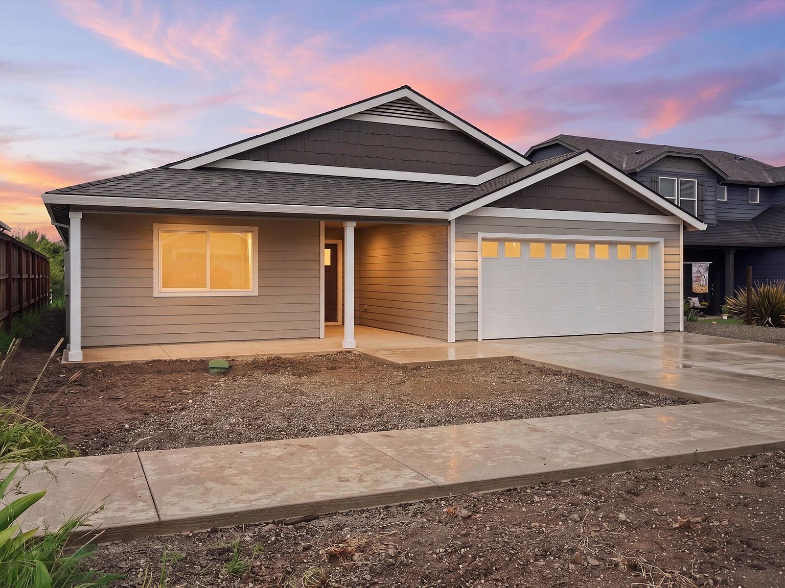 1834 Ingram Ln Medford, OR 97501, 97501