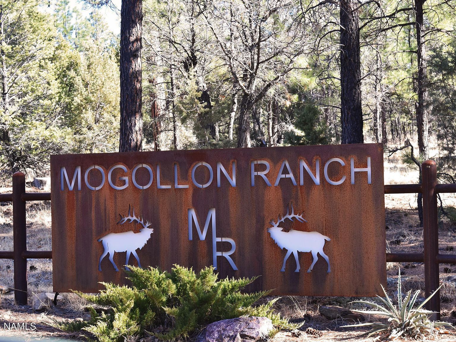 4367 Sunset Ridge Loop Happy Jack, AZ 86024 - Thumbnail 2