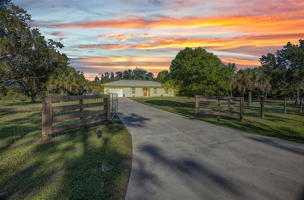 5451 Grovewood Cir Punta Gorda, FL 33982 - Thumbnail 2