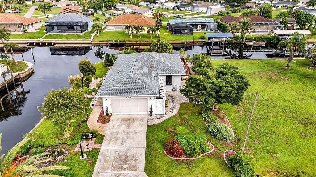 3493 Peace River Dr Punta Gorda, FL 33983 - Thumbnail 2