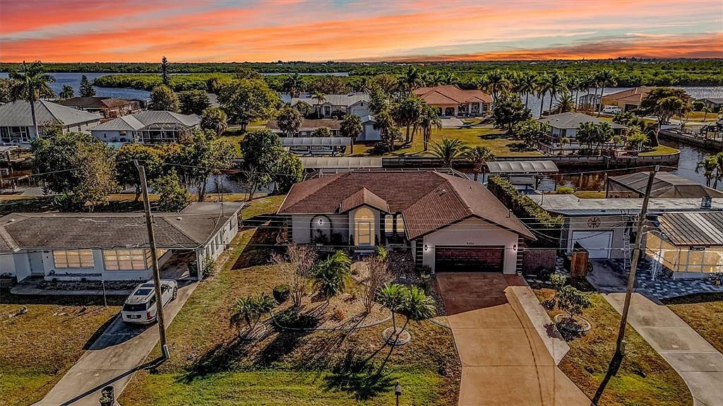 3354 Dover Dr Punta Gorda, FL 33983 - Thumbnail 2