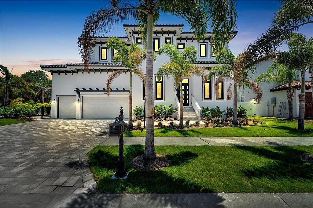 517 Treviso Dr Apollo Beach, FL 33572 - Thumbnail 2