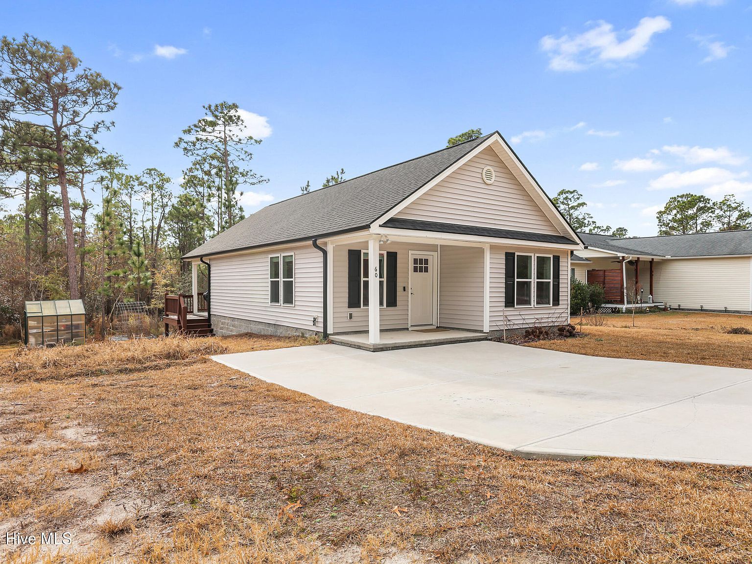 60 S Greensboro Rd Southport, NC 28461 - Thumbnail 2