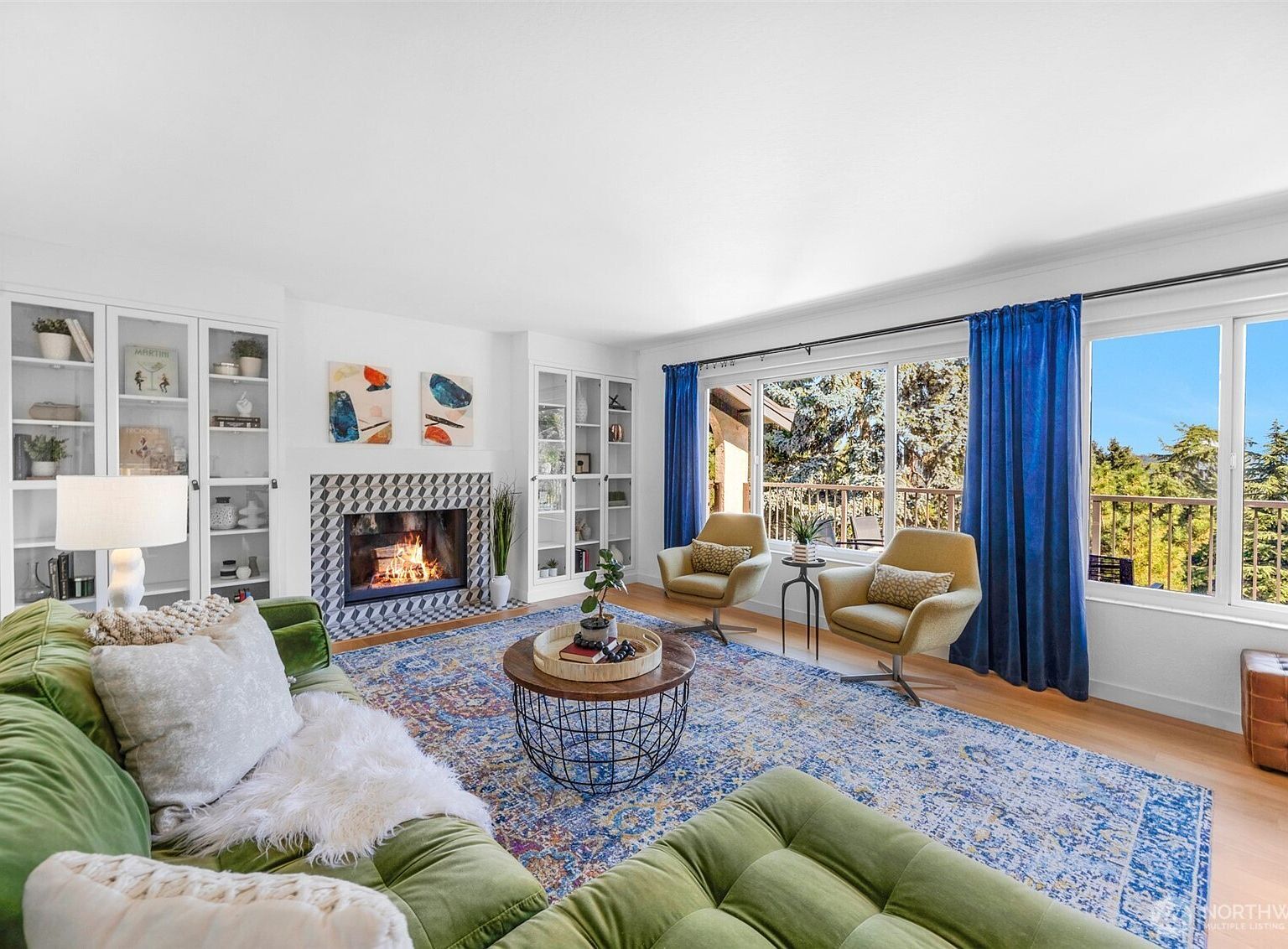 17904 23rd Ln NE #E301 Shoreline, WA 98155 - Thumbnail 2