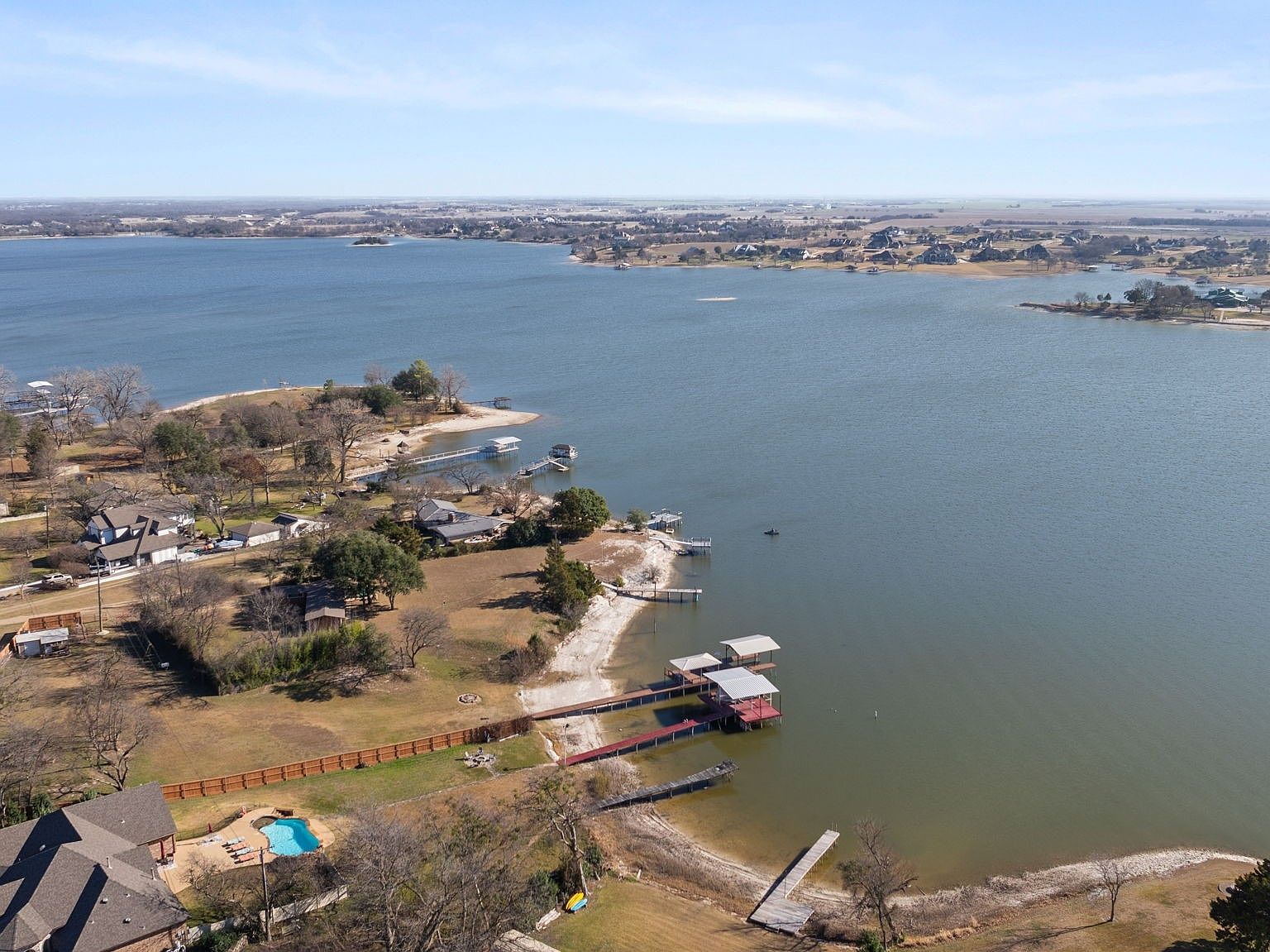 155 Lakeshore Dr Waxahachie, TX 75165 - Thumbnail 2