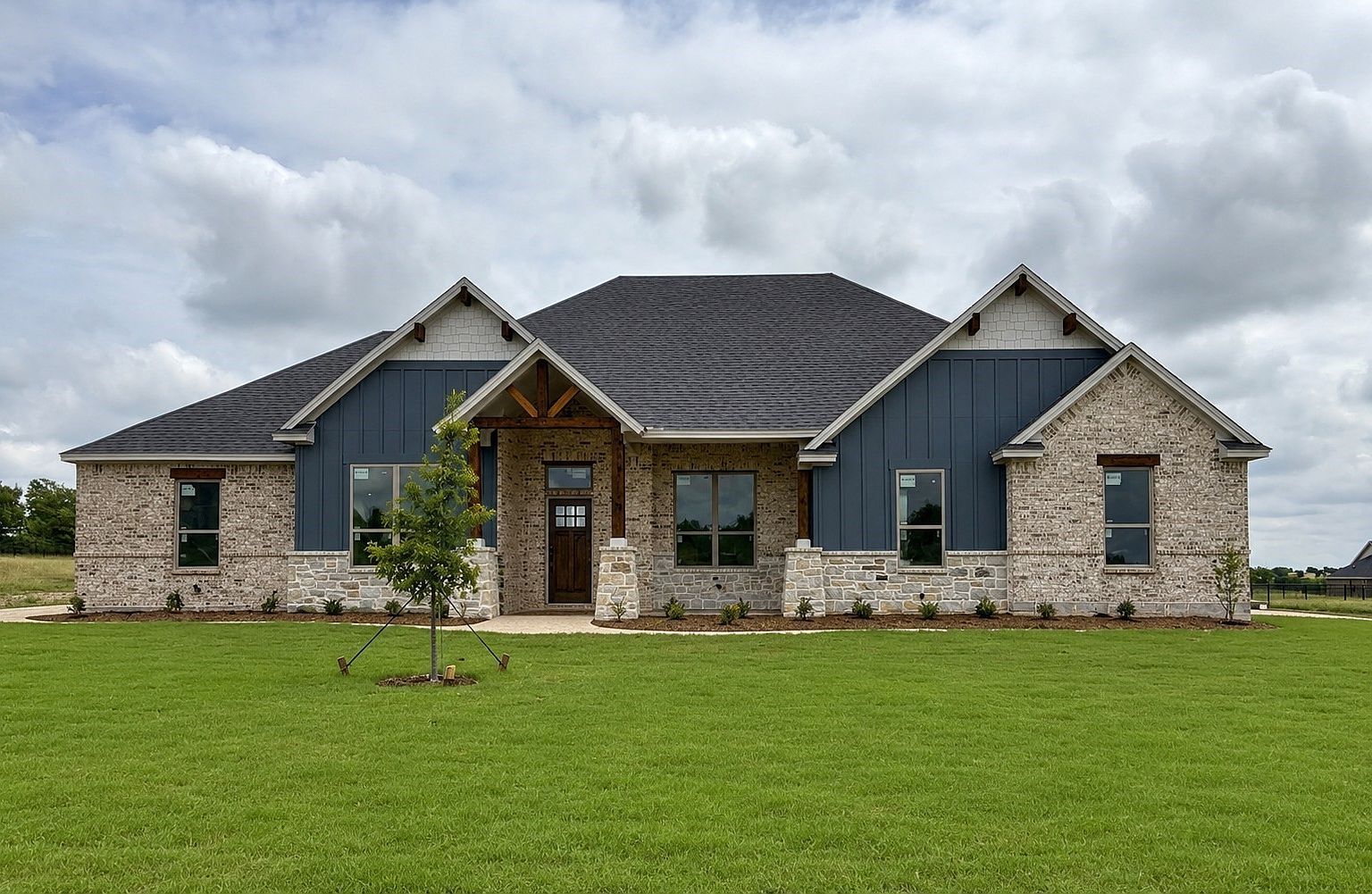 2561 Posey Ln Waxahachie, TX 75167, 75167