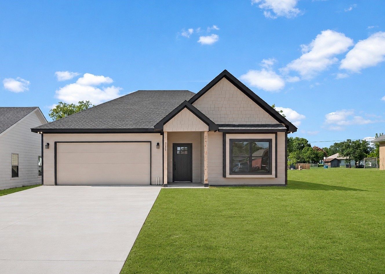 711 A D Mosley St Ferris, TX 75125, 75125