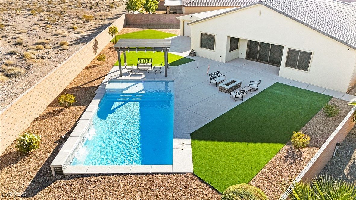 6390 Painted Creek St Las Vegas, NV 89149 - Thumbnail 2