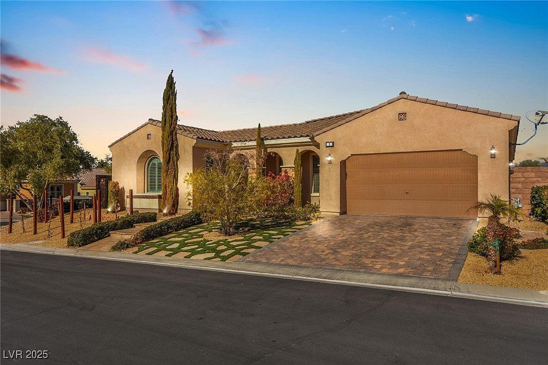 2 Lago Turchino Ct Henderson, NV 89011 - Thumbnail 2