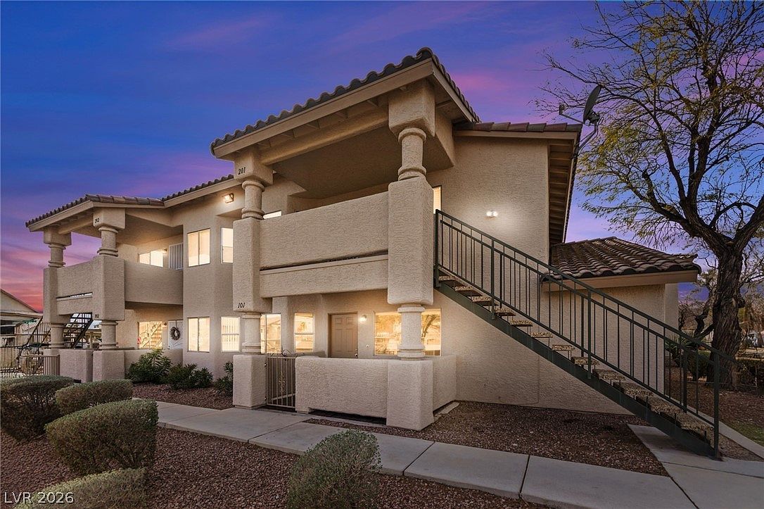 7800 Clarkdale Dr Unit 101 Las Vegas, NV 89128 - Thumbnail 2