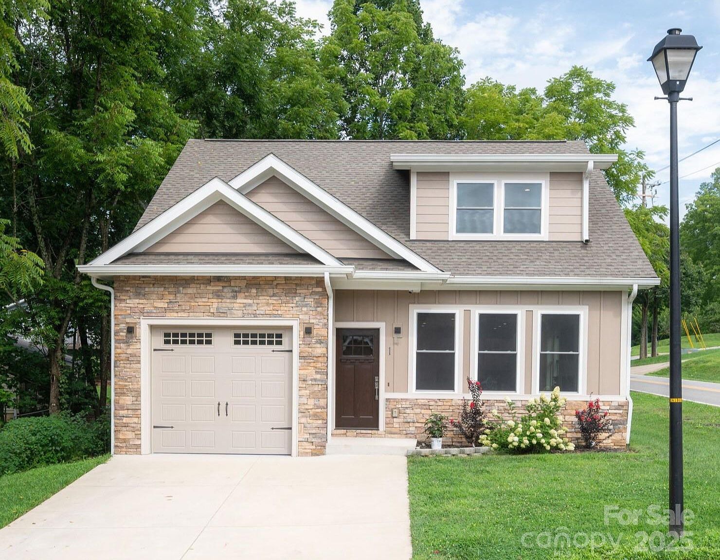 1 Jennlynn Dr Arden, NC 28704 - Thumbnail 2