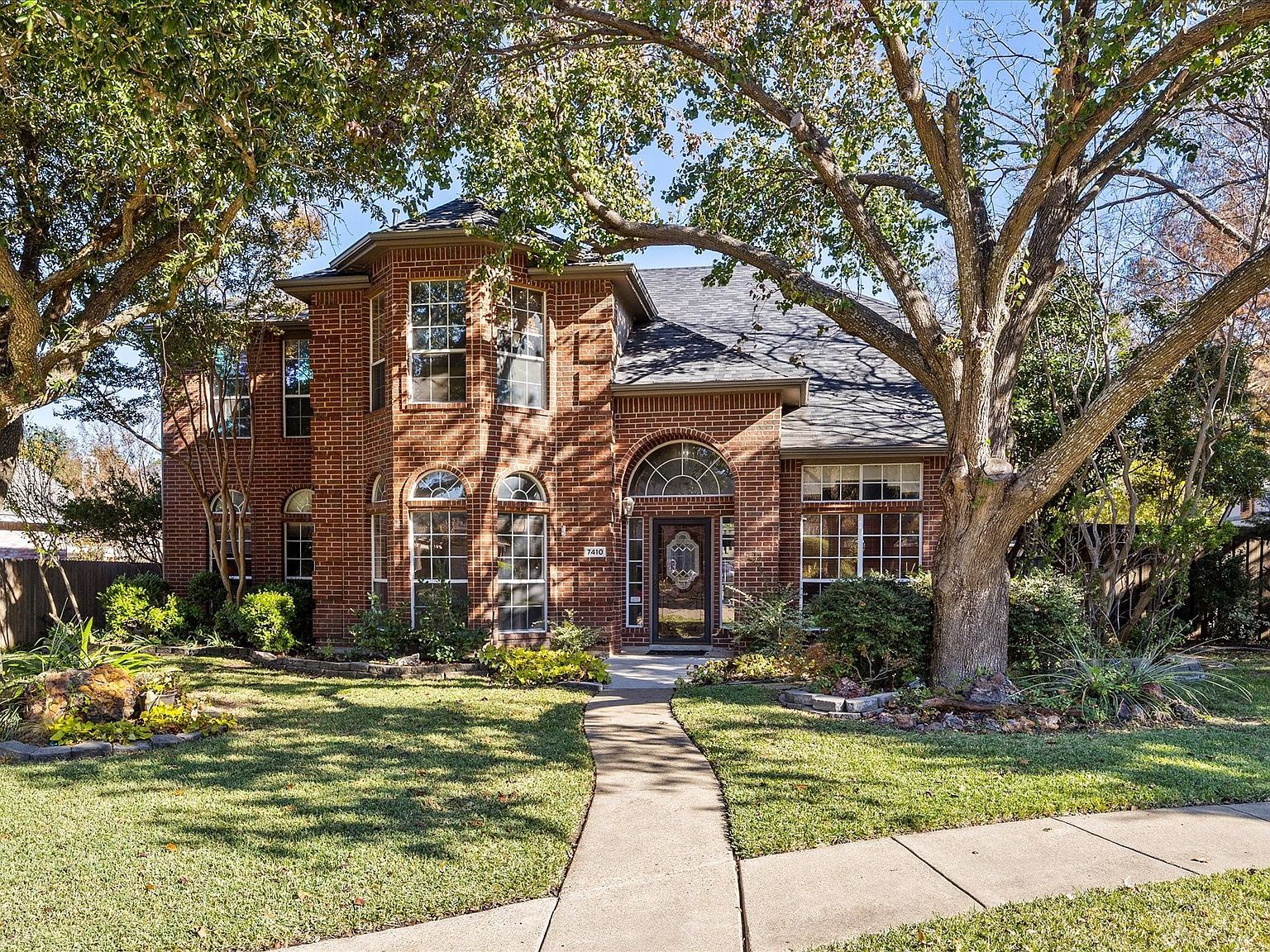 7410 Arborside Dr Rowlett, TX 75089 - Thumbnail 2