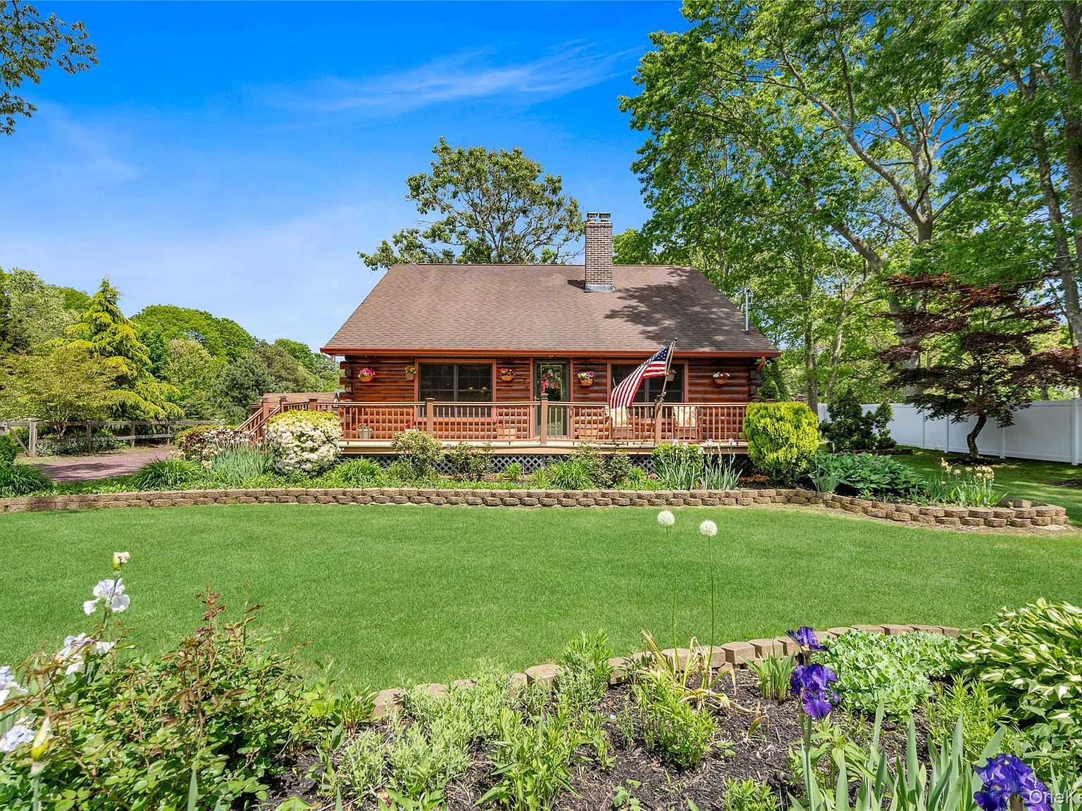 355 Woodland Ave Manorville, NY 11949, 11949