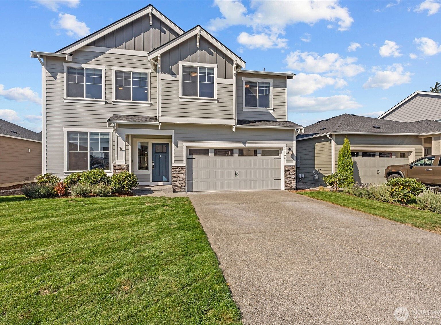 17708 128th Avenue Ct E Puyallup, WA 98374 - Thumbnail 2