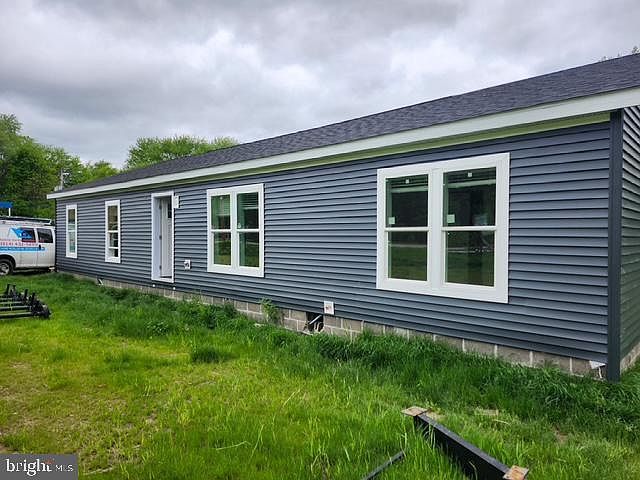 4937 Crayton Rd West Springfield, PA 16443 - Thumbnail 2