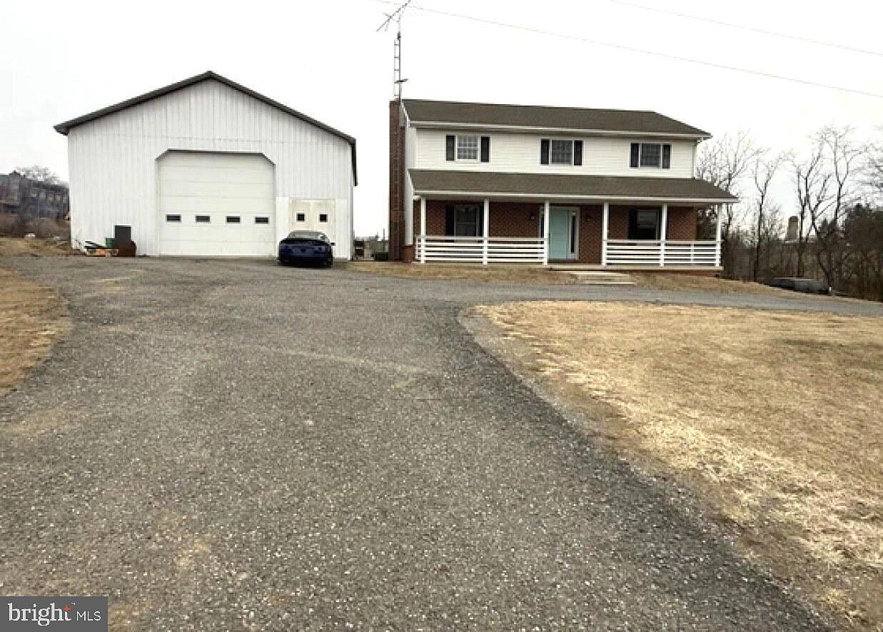 125 Hanna Rd Newburg, PA 17240 - Thumbnail 2