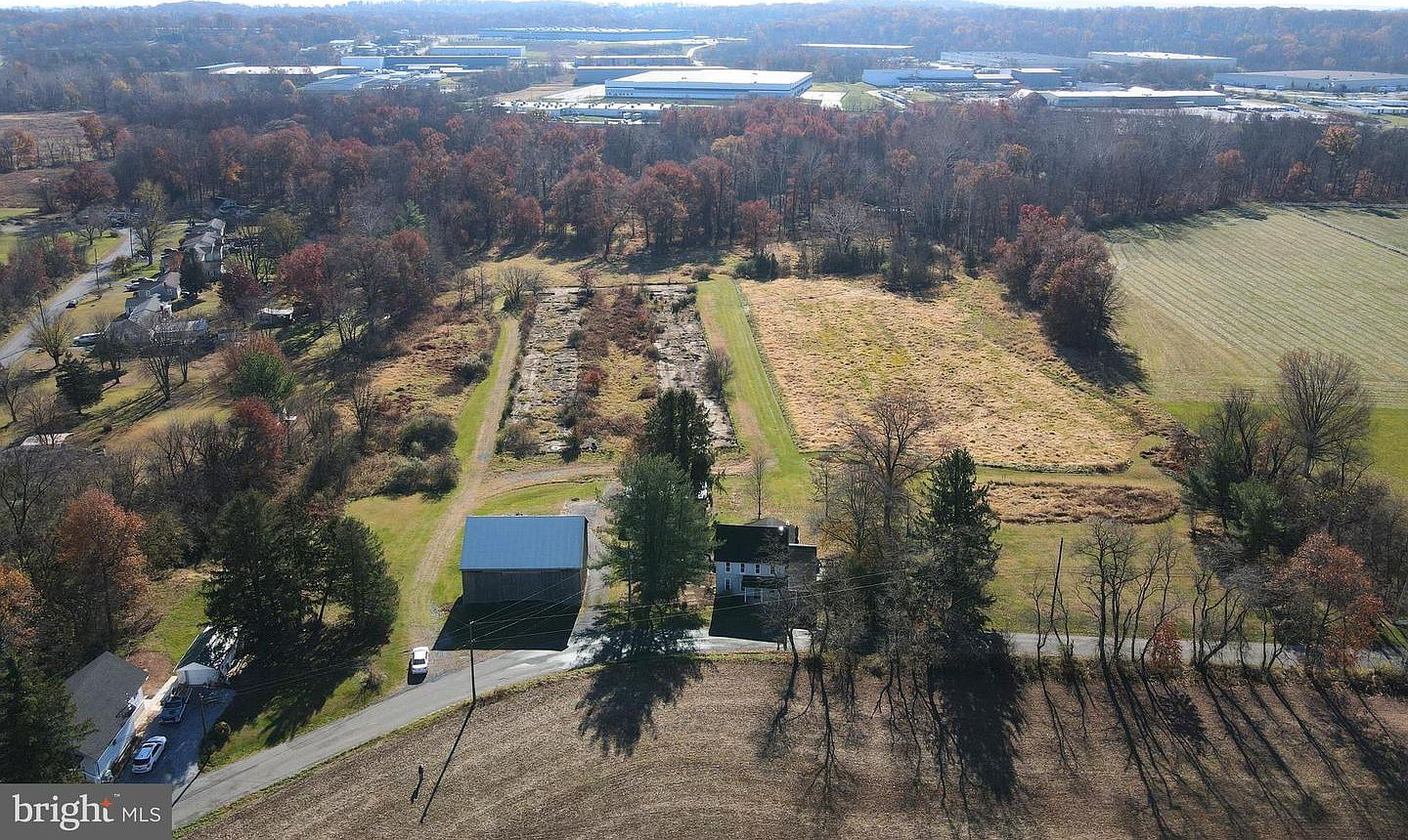 230 S Hertzler Rd Elizabethtown, PA 17022 - Thumbnail 2