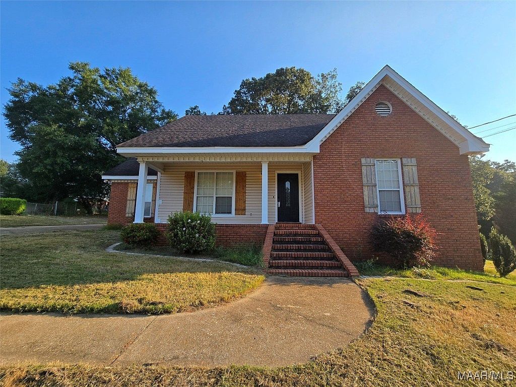 61 Red Oak Dr Deatsville, AL 36022 - Thumbnail 2