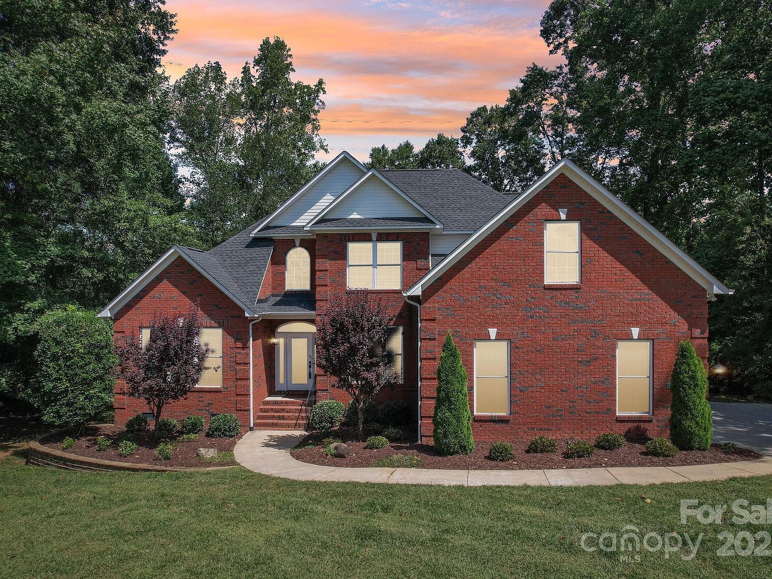 3040 Patrick Place Cir Clover, SC 29710 - Thumbnail 2