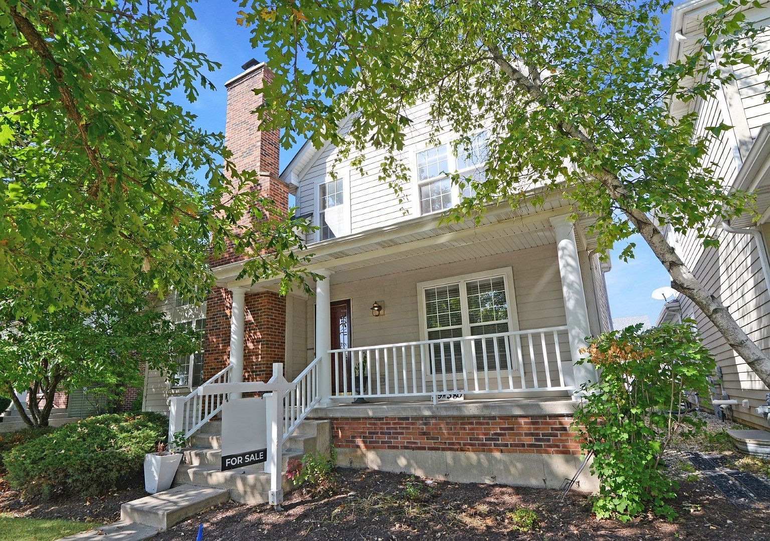 39W380 Armstrong Ln Geneva, IL 60134 - Thumbnail 2