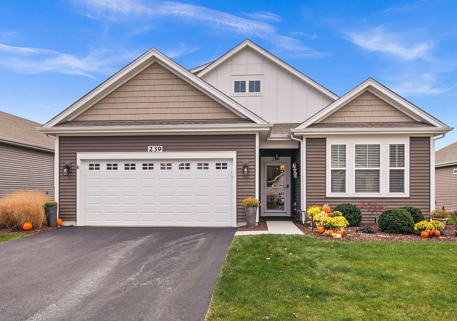 239 Durham St North Aurora, IL 60542 - Thumbnail 2