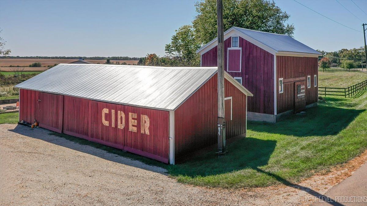 2S227 Green Rd Elburn, IL 60119 - Thumbnail 2