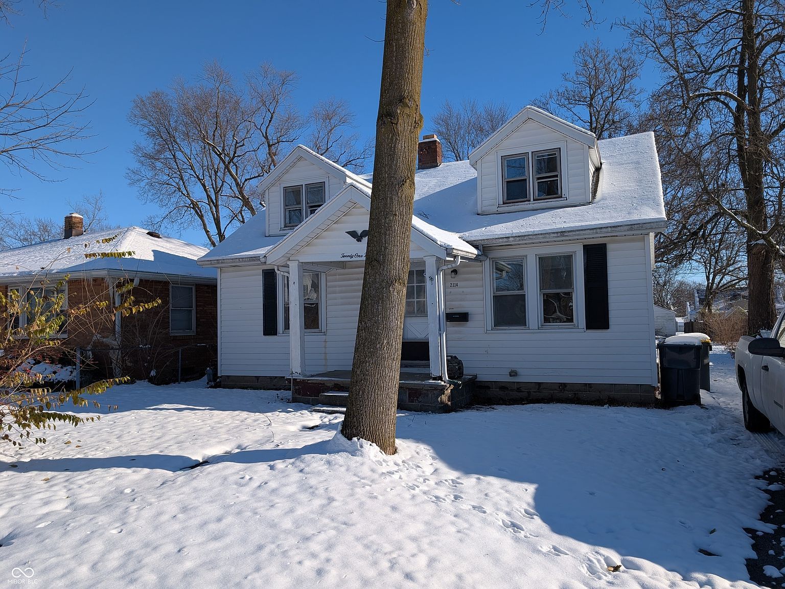 2114 Poplar St Anderson, IN 46012 - Thumbnail 2