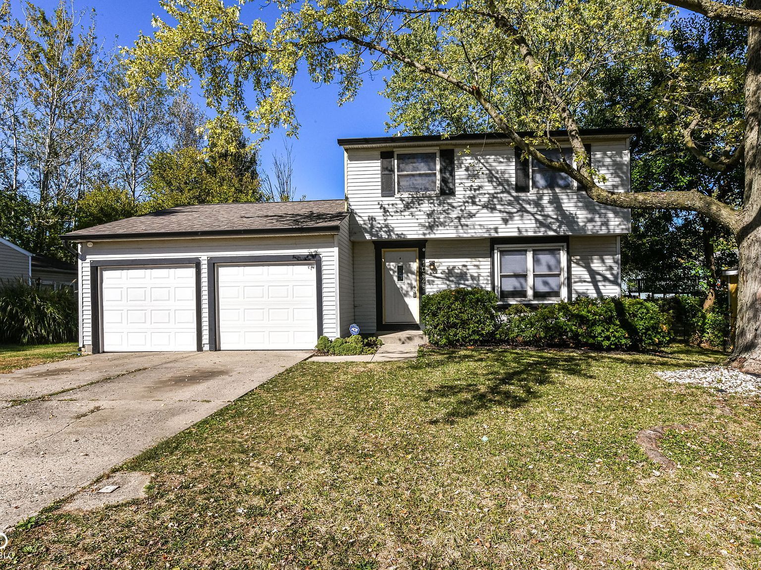 10348 E 25th St Indianapolis, IN 46229 - Thumbnail 2