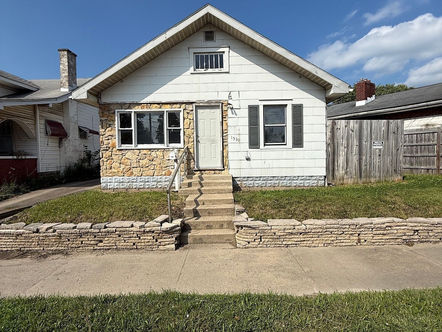 1530 Ohio Ave Anderson, IN 46016 - Thumbnail 2