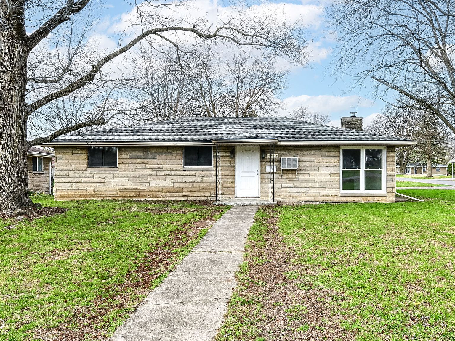2328 E 9th St Anderson, IN 46012  | Single Family