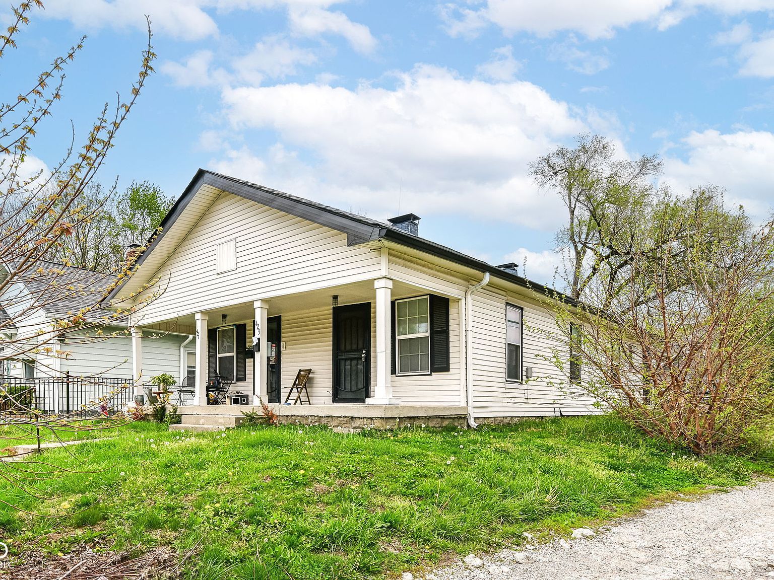421 Villa Ave Indianapolis, IN 46201  | Multi Family