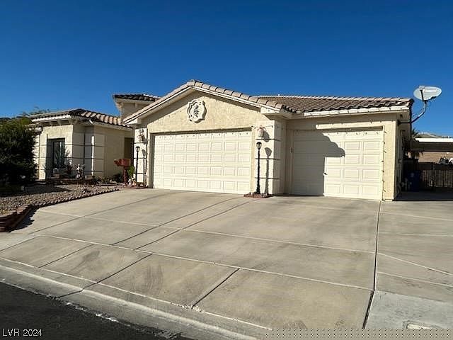2349 Cottage View Ct Laughlin, NV 89029 - Thumbnail 2