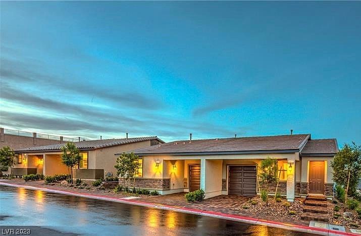 2653 Crystal Blue St Laughlin, NV 89029 - Thumbnail 2