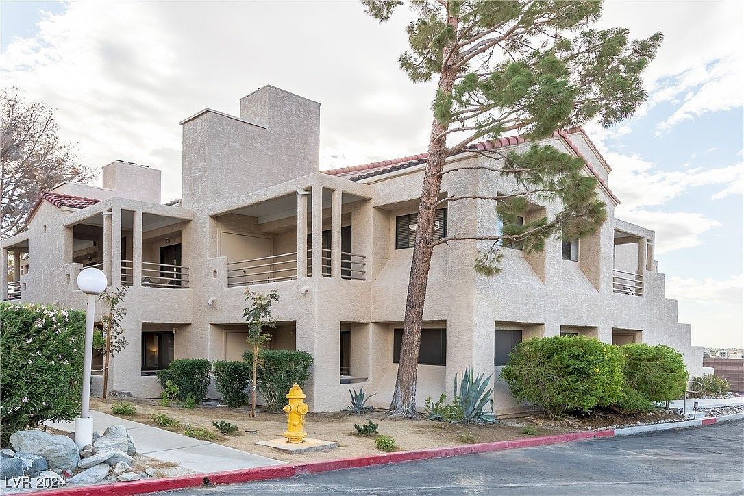 3859 Desert Marina Dr APT 257 Laughlin, NV 89029 - Thumbnail 2