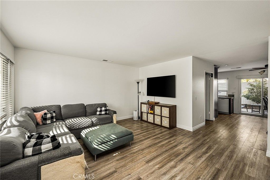19752 Bromley Ln #9 Huntington Beach, CA 92646  | Condominium
