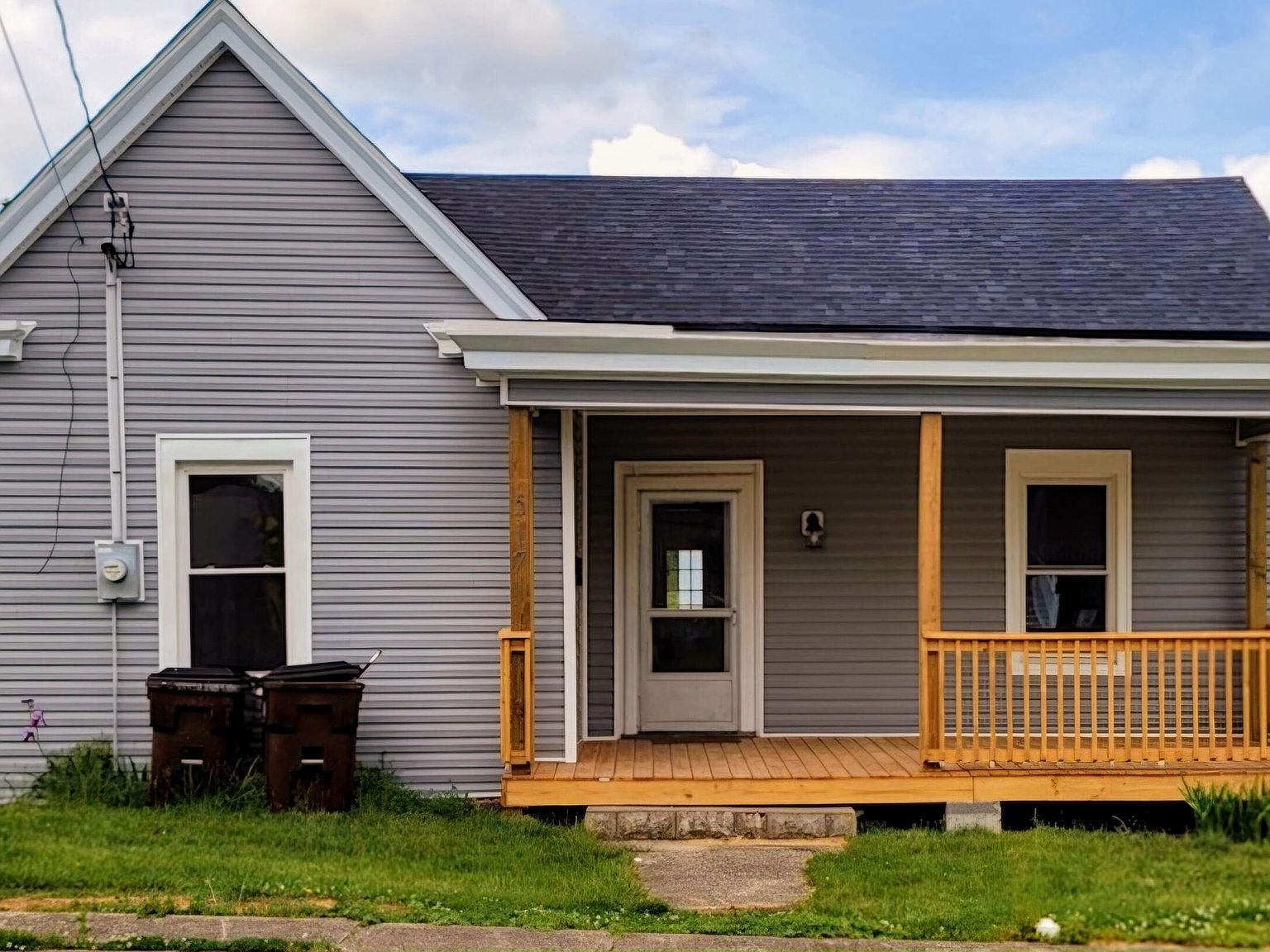 517 W High St Mount Sterling, KY 40353 - Thumbnail 2