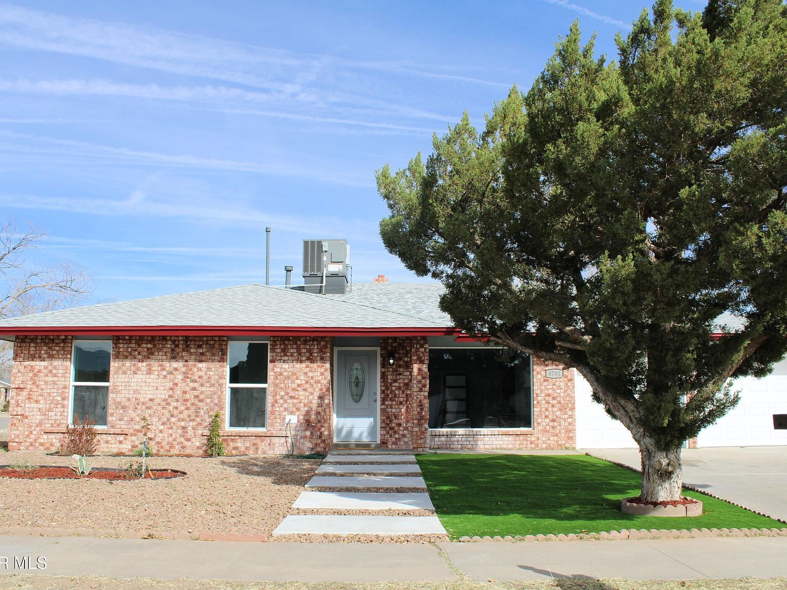 4701 R T Cassidy Dr El Paso, TX 79924 - Thumbnail 2