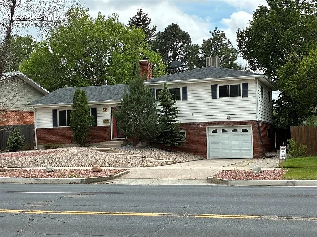 2406 N Circle Dr Colorado Springs, CO 80909  | Single Family