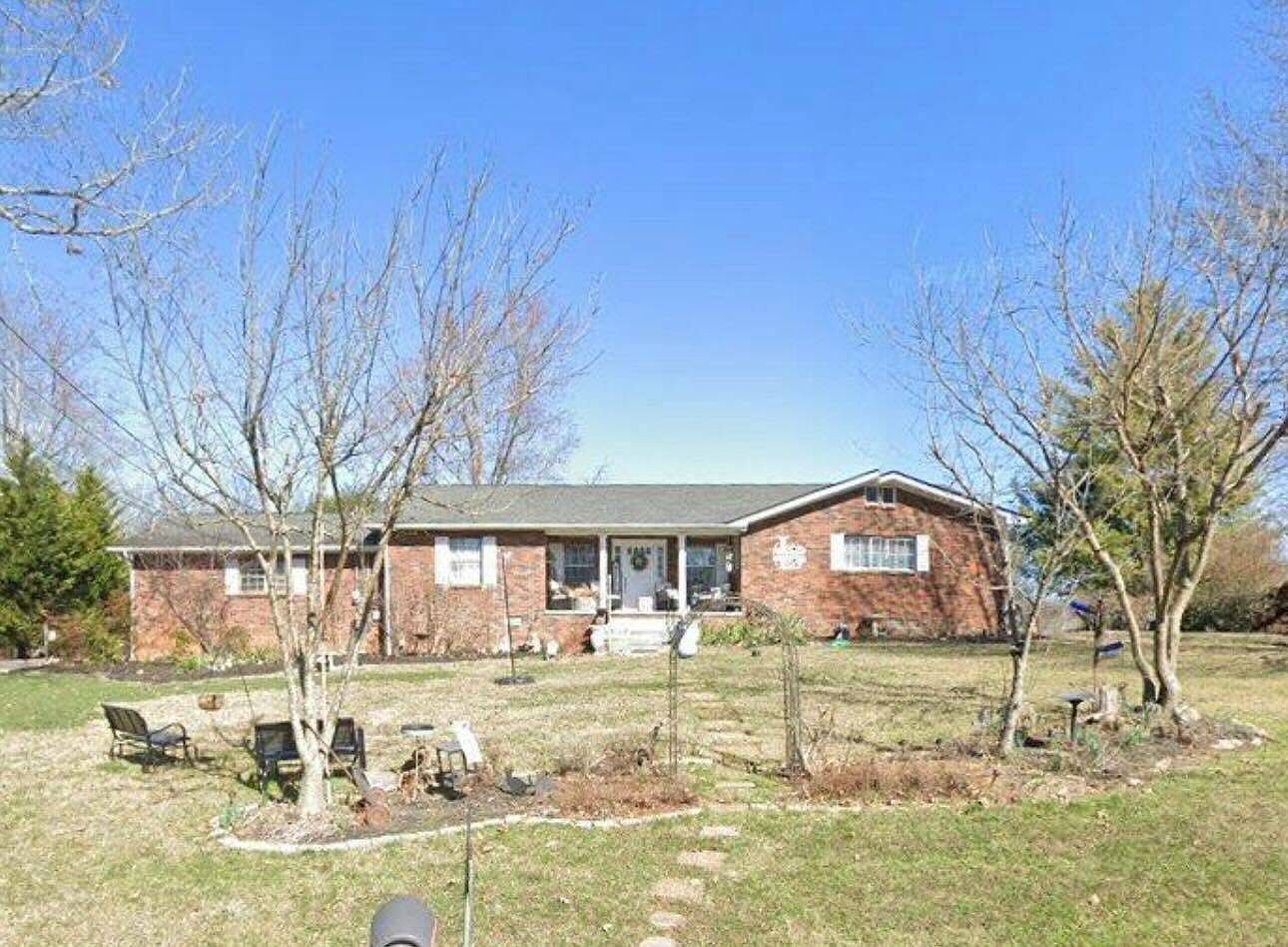 205 Finley Dr Lenoir City, TN 37771 - Thumbnail 2