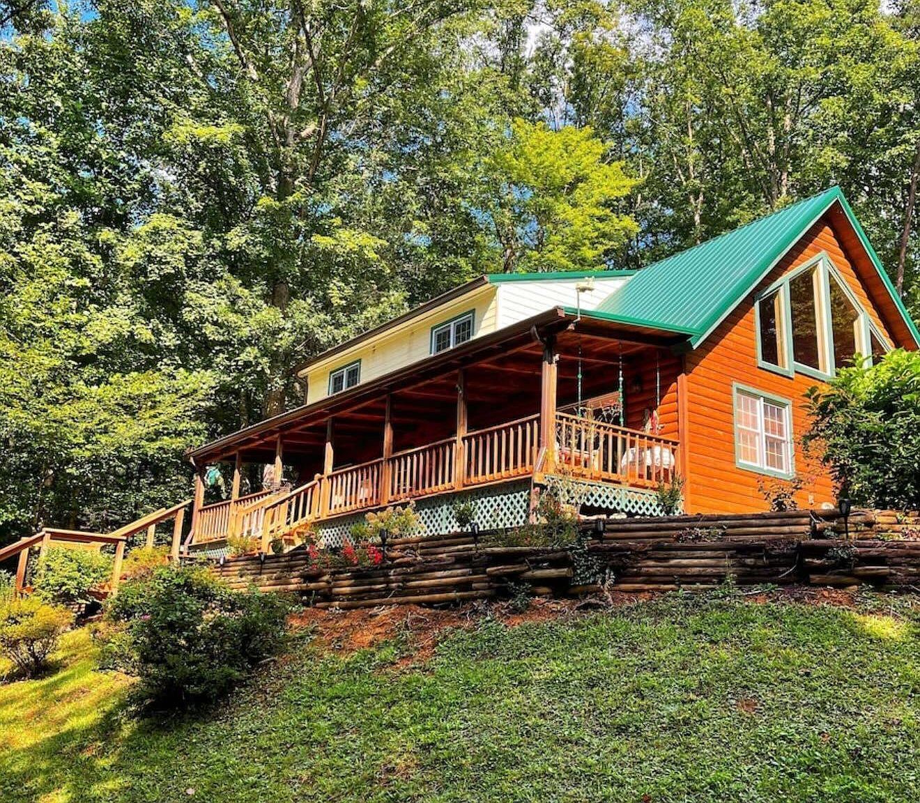 3587 Mountain Creek Way Cosby, TN 37722 - Thumbnail 2