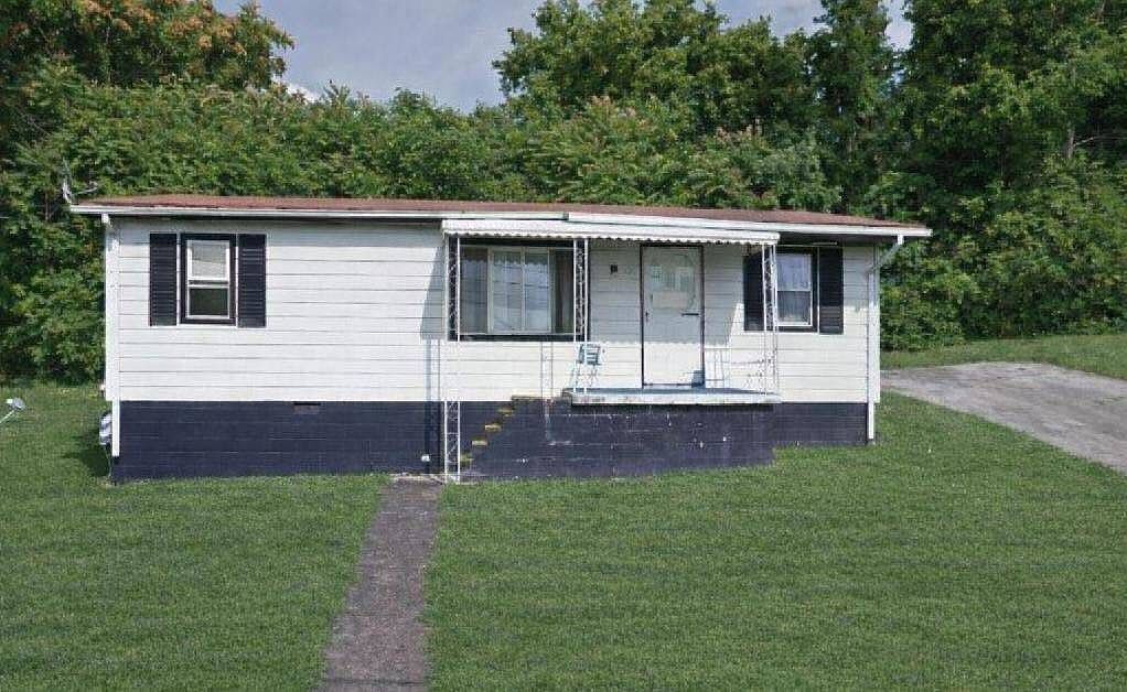 105 Robinson St Greeneville, TN 37743 - Thumbnail 2